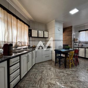 Casa com 188m² e 3 dormitórios no bairro Florestal em Lajeado para Comprar