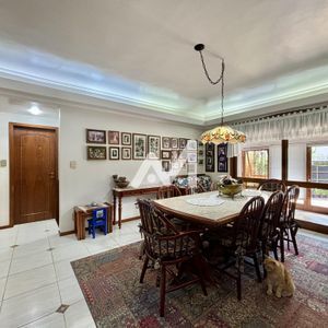 Casa com 399m² e 3 dormitórios no bairro Moinhos em Lajeado para Comprar