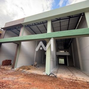 Loja com 120m² no bairro Universitário em Lajeado para Alugar