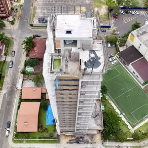 Apartamento com 108m², 3 dormitórios, 1 suíte, 1 vaga no Sun Haus em Torres para Comprar