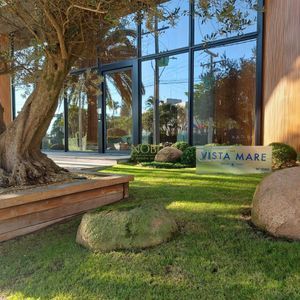 Apartamento com 89m², 2 dormitórios, 1 suíte, 2 vagas no Vista Mare em Torres para Comprar