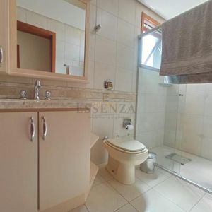 Apartamento com 142m², 3 dormitórios, 1 suíte, 2 vagas no Torre de La Cité em Torres para Comprar