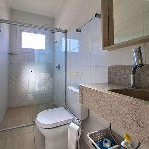 Casa, 5 dormitórios, 1 suíte, 3 vagas no bairro Praia Paraíso em Torres para Comprar