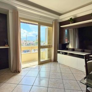 Apartamento com 88m², 2 dormitórios, 1 suíte, 1 vaga no Residencial Centenario em Torres para Comprar