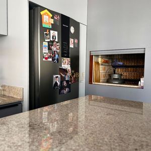 Apartamento com 92m², 3 dormitórios, 1 suíte, 2 vagas no Più Belle Residencial em Torres para Comprar