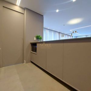 Apartamento com 108m², 3 dormitórios, 1 suíte, 2 vagas no Maui Residencial em Torres para Comprar