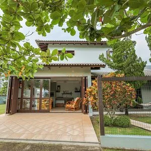 Casa, 4 dormitórios, 1 suíte, 2 vagas no bairro Itapeva Norte em Torres para Comprar