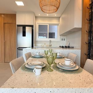 Apartamento com 91m², 2 dormitórios, 2 suítes, 2 vagas no Toronto em Torres para Comprar