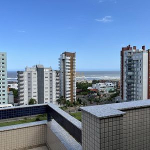 Apartamento com 131m², 3 dormitórios, 1 suíte, 1 vaga no Morada da Praça em Torres para Comprar