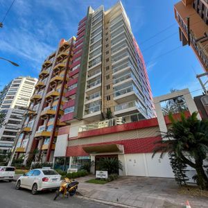 Apartamento com 84m², 2 dormitórios, 1 suíte, 2 vagas no Dom Raphael em Torres para Comprar