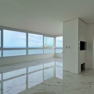 Apartamento com 120m², 3 dormitórios, 3 suítes, 2 vagas no La Vistara em Torres para Comprar