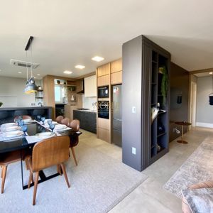 Apartamento com 136m², 3 dormitórios, 3 suítes, 2 vagas no Dall'acqua em Torres para Comprar