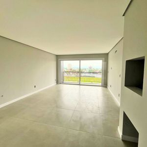 Apartamento com 91m², 2 dormitórios, 2 suítes, 2 vagas no Toronto em Torres para Comprar