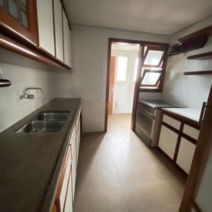 Apartamento com 122m², 2 dormitórios, 1 suíte, 1 vaga no Villa del Mar em Torres para Comprar