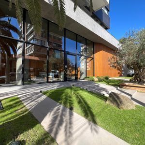 Apartamento com 114m², 3 dormitórios, 1 suíte, 2 vagas no Vista Mare em Torres para Comprar