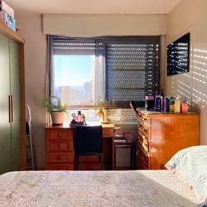 Apartamento com 60m², 2 dormitórios, 1 vaga no Marina em Torres para Comprar
