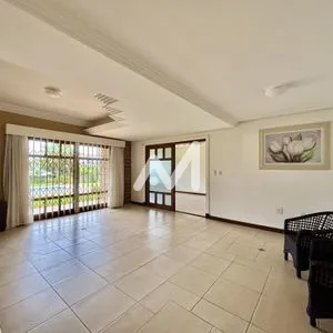 Casa Comercial com 250m² e 3 dormitórios no bairro São Cristóvão em Lajeado para Comprar