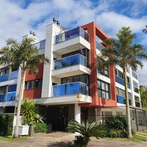 Apartamento com 97m², 3 dormitórios, 1 suíte, 2 vagas no Magnificus em Torres para Comprar