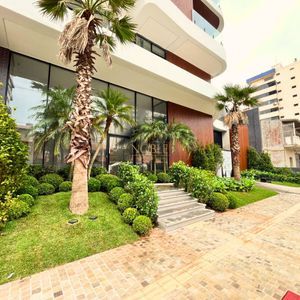 Apartamento com 91m², 2 dormitórios, 2 suítes, 2 vagas no Toronto em Torres para Comprar