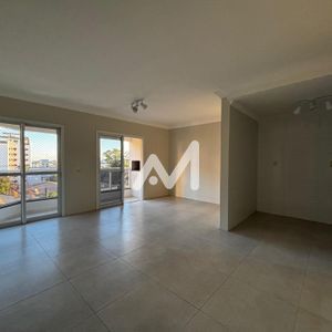 Apartamento com 75m² e 2 dormitórios no bairro São Cristóvão em Lajeado para Alugar