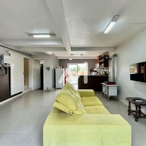 Casa com 143m² e 3 dormitórios no bairro Universitário em Lajeado para Comprar