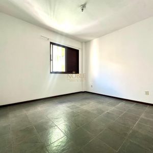 Apartamento com 61m², 2 dormitórios, 1 suíte, 1 vaga no Plaza Mayor em Torres para Comprar