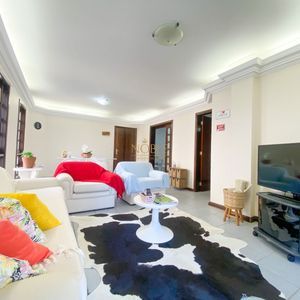 Apartamento com 104m², 3 dormitórios, 1 suíte, 1 vaga no Caribe em Torres para Comprar