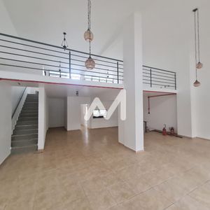 Loja com 100m² no bairro Centro em Lajeado para Alugar