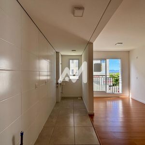 Apartamento com 48m² e 2 dormitórios no bairro Universitário em Lajeado para Comprar