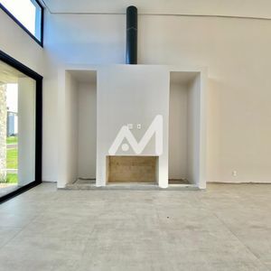 Casa de Condomínio com 242m² e 3 dormitórios no bairro Conventos em Lajeado para Comprar