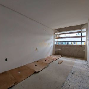 Apartamento com 99m², 2 dormitórios, 2 suítes, 2 vagas no Florença em Torres para Comprar