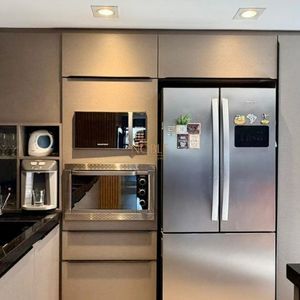 Casa com 228m², 3 dormitórios, 1 suíte, 2 vagas no bairro Stan em Torres para Comprar