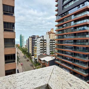 Apartamento com 77m², 2 dormitórios, 2 suítes, 1 vaga no Véritas em Torres para Comprar