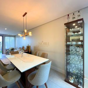 Sobrado com 93m², 2 dormitórios, 2 suítes, 1 vaga no bairro Morada das Palmeiras em Torres para Comprar