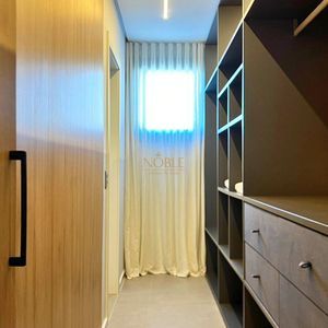 Casa de Condomínio com 476m², 5 dormitórios, 5 suítes, 2 vagas no Ocean Side em Torres para Comprar