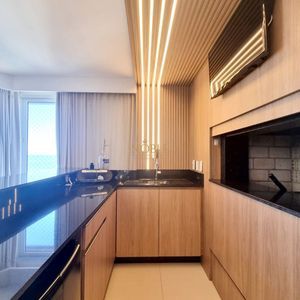 Apartamento com 249m², 4 dormitórios, 4 suítes, 4 vagas no Graziela em Torres para Comprar