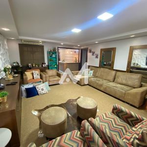 Casa com 220m² e 3 dormitórios no bairro Montanha em Lajeado para Comprar