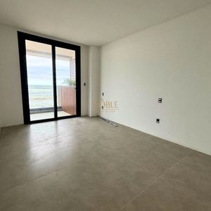 Apartamento, 3 dormitórios, 3 suítes, 2 vagas no Aura em Torres para Comprar