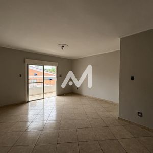 Apartamento com 113m² e 3 dormitórios no bairro Centro em Lajeado para Comprar ou Alugar