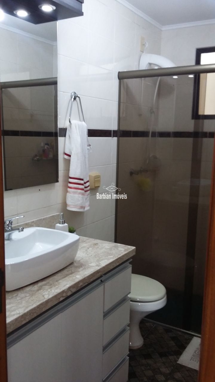 Apartamento à venda com 3 quartos, 228m² - Foto 18