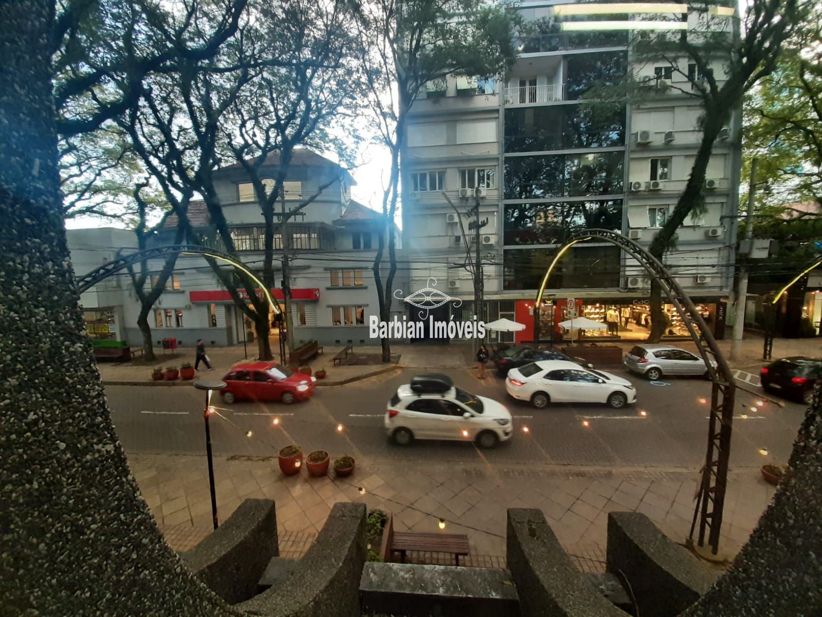 Sala comercial  venda  no Centro - Santa Cruz do Sul, RS. Imveis