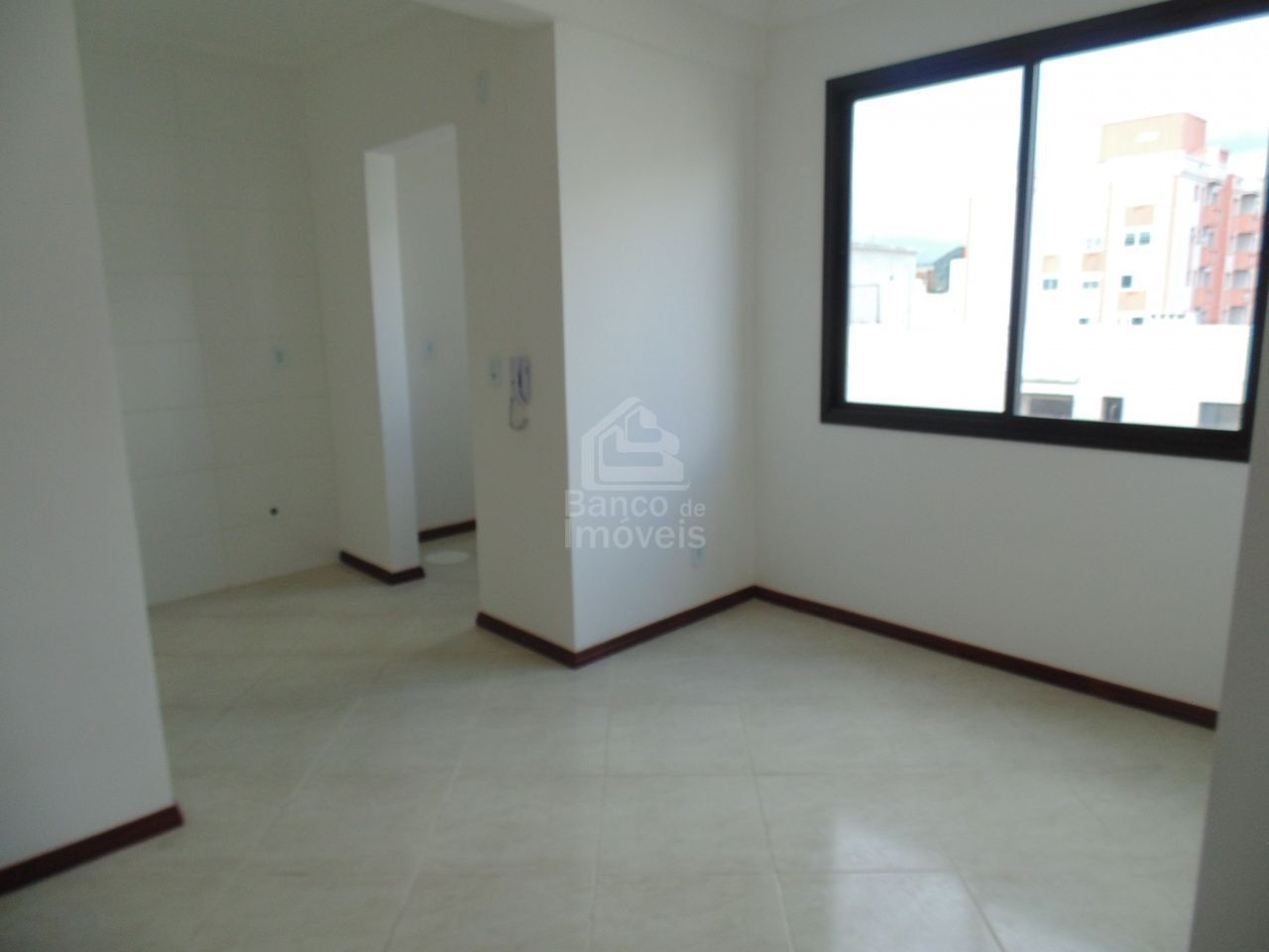 Apartamento à venda e aluguel com 1 quarto, 39m² - Foto 2