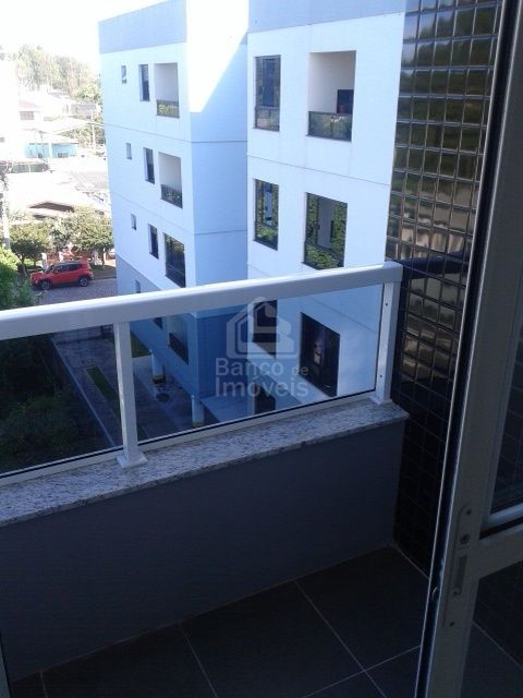 Apartamento para alugar com 2 quartos, 104m² - Foto 4