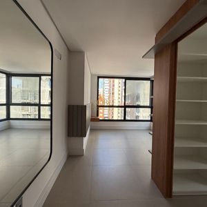 Apartamento com 98m², 2 dormitórios, 2 suítes, 2 vagas no Praça Quatro em Torres para Comprar