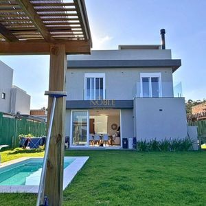 Casa de Condomínio, 3 dormitórios, 1 suíte, 2 vagas no Reserva das Águas em Torres para Comprar