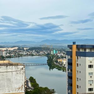 Apartamento com 166m², 2 dormitórios, 2 suítes, 2 vagas no La Vistara em Torres para Comprar