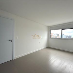 Apartamento com 53m², 1 dormitório, 1 suíte, 1 vaga no Punta Del Sole em Torres para Comprar