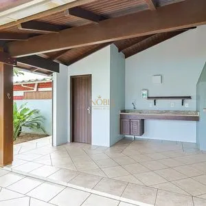 Casa, 4 dormitórios, 1 suíte, 2 vagas no bairro Itapeva Norte em Torres para Comprar