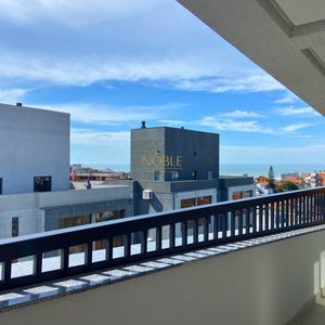 Apartamento com 67m², 2 dormitórios, 1 vaga no Majestic Residencial em Torres para Comprar