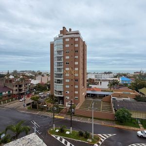 Apartamento com 93m², 2 dormitórios, 2 suítes, 2 vagas no Bella Vita em Torres para Comprar